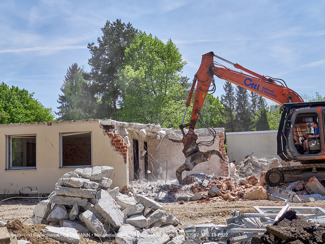11.05.2022 - Baustelle am Haus für Kinder in Neuperlach